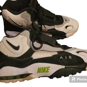 Nike Air Max Speed Turf Chlorophyll  Mens Size 10